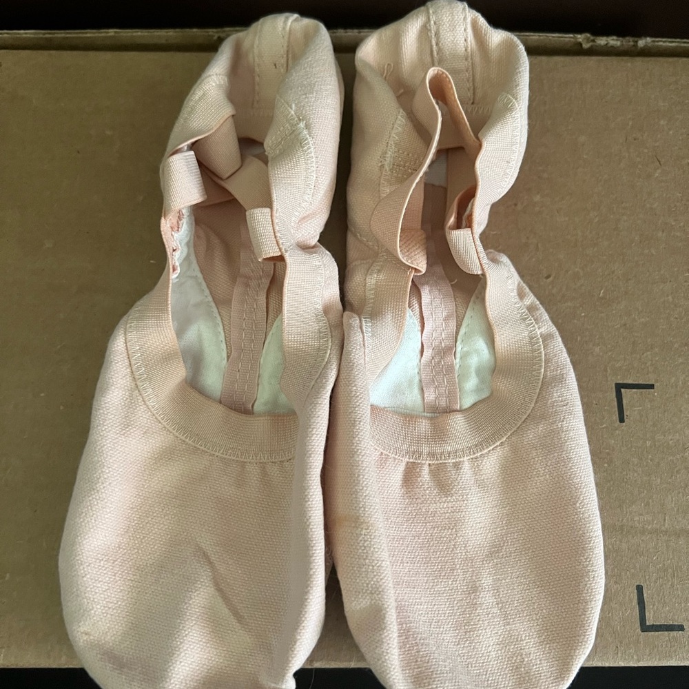 Bloch Women's Pro Elastic Canvas Ballet Shoes - Picture 6 of 9